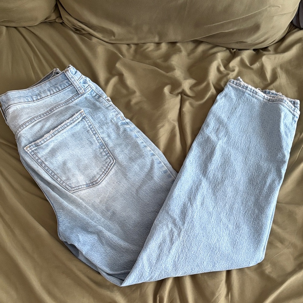 Universal Thread Light Blue High Rise Women Jeans